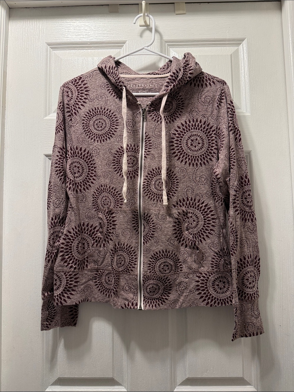 Aeropostale Mauve Zip-Up Hoodie with Sunburst Pattern